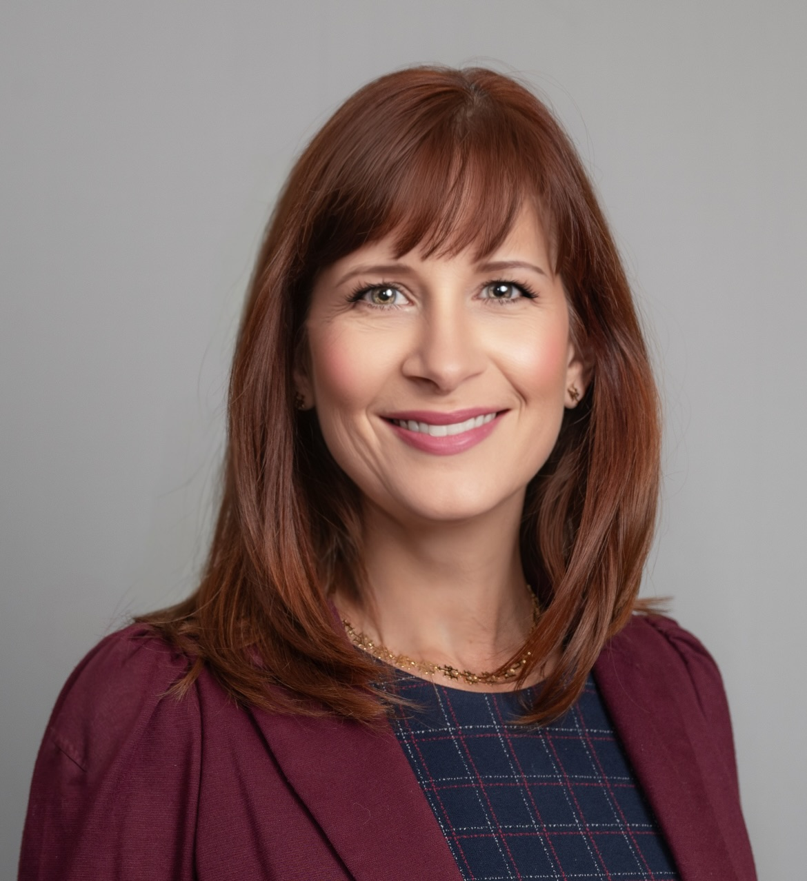 Professional portrait of Regina Bast